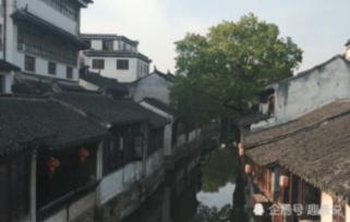 常州前首富，缩表2200亿